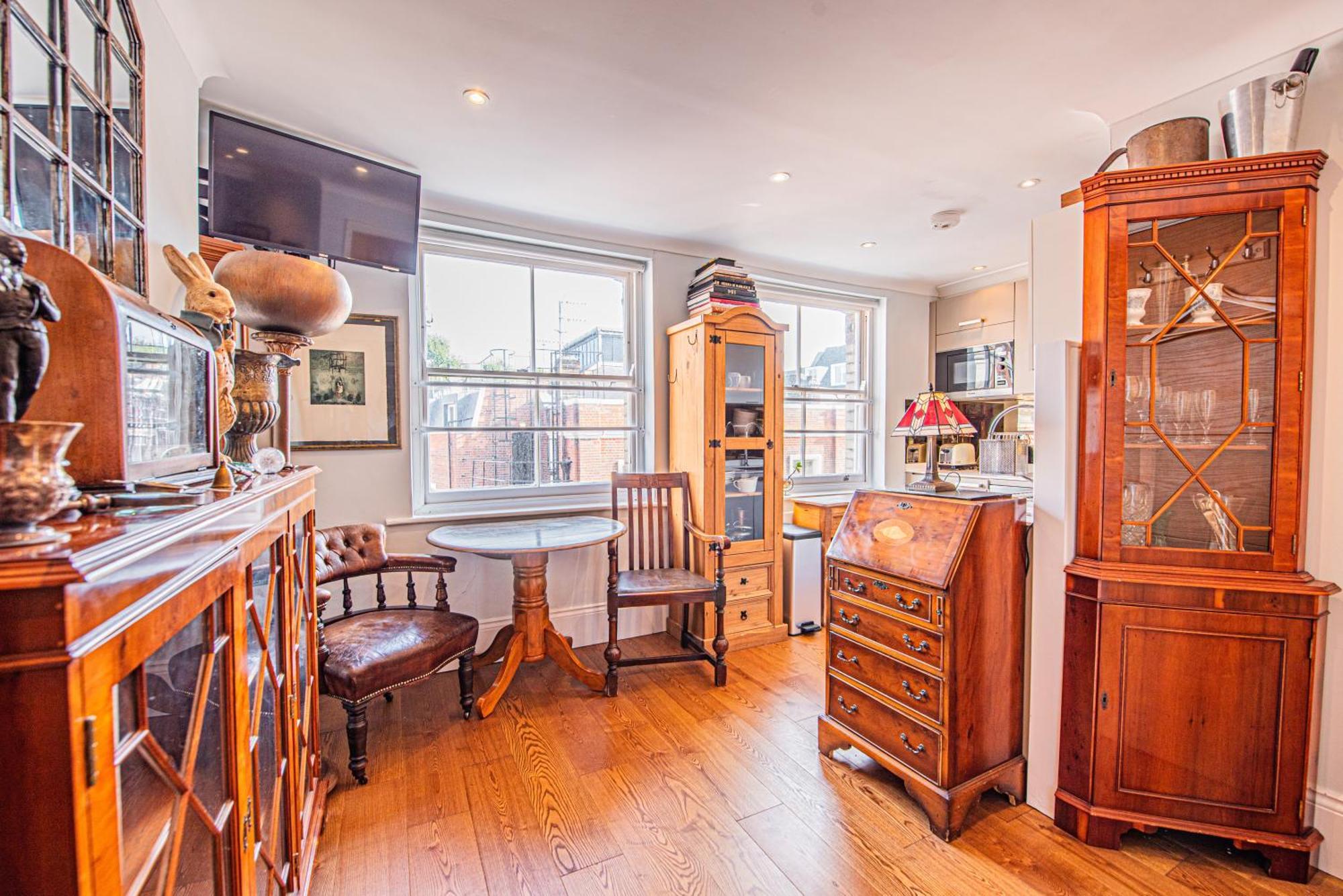 Stylish 1-Bed Flat In Soho - Prime Central לונדון מראה חיצוני תמונה