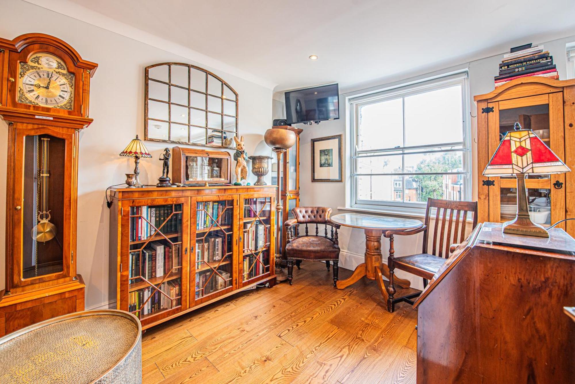 Stylish 1-Bed Flat In Soho - Prime Central לונדון מראה חיצוני תמונה